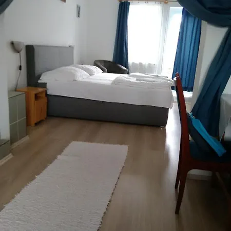 Paprika Vendeghaz Penzion 3*
