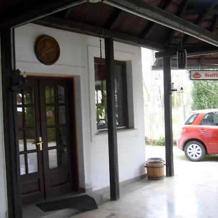 Paprika Vendeghaz 3*